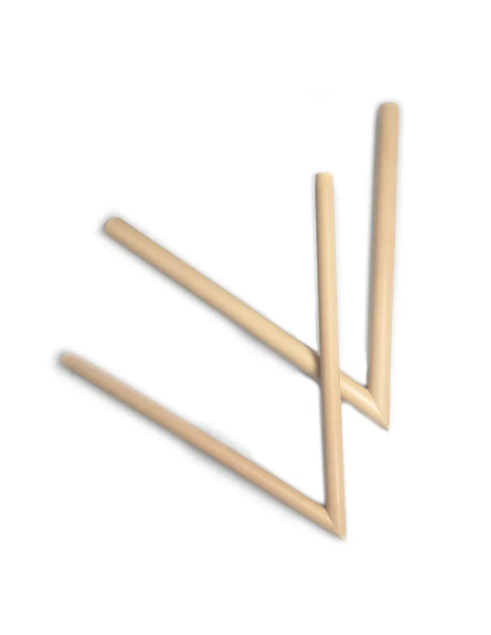 Tepi – applicateur simple en bambou – tubes de bambou nus disposés en angle