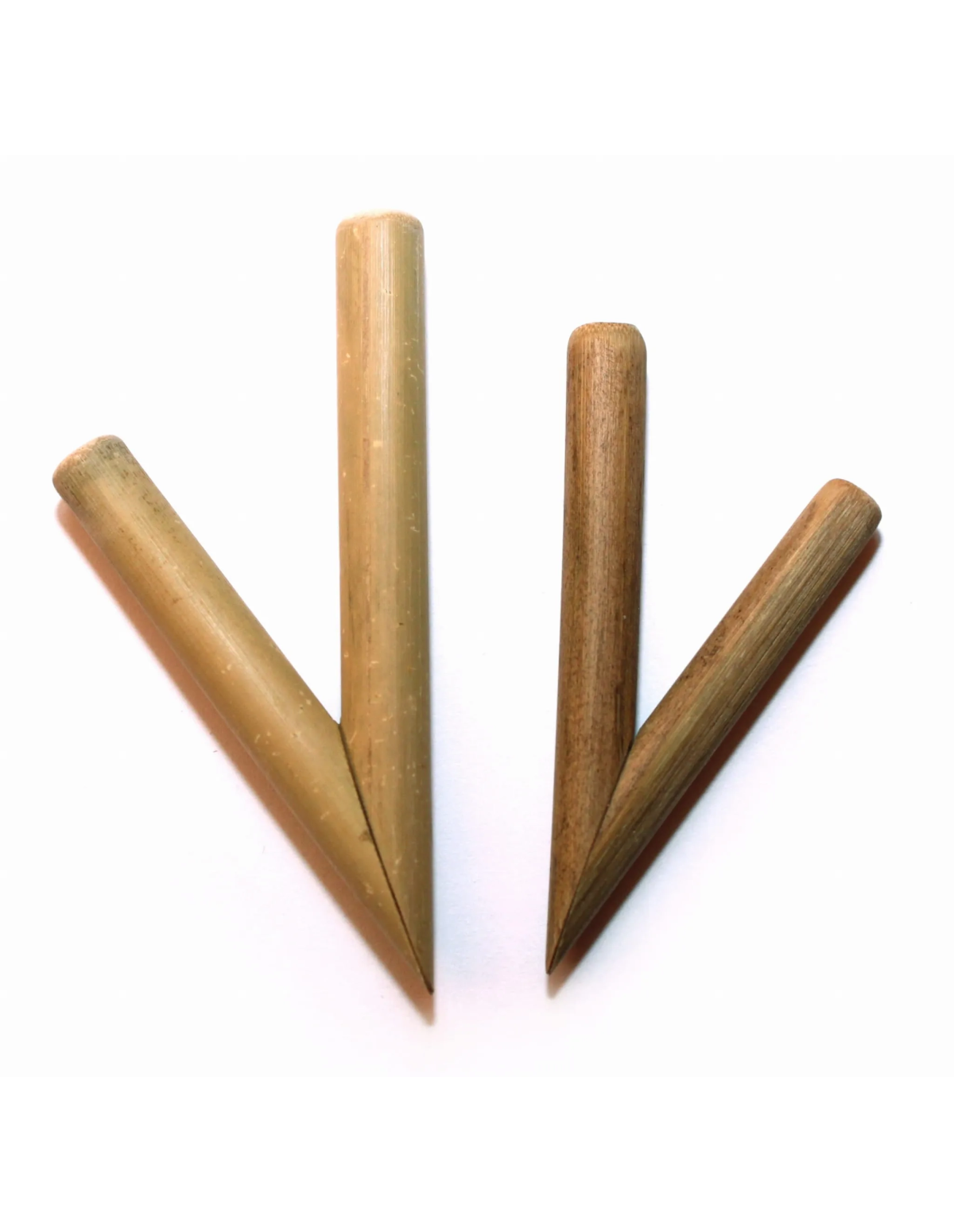 Kuripe – modèle simple en bambou – deux pièces en V, bambou clair et plus foncé