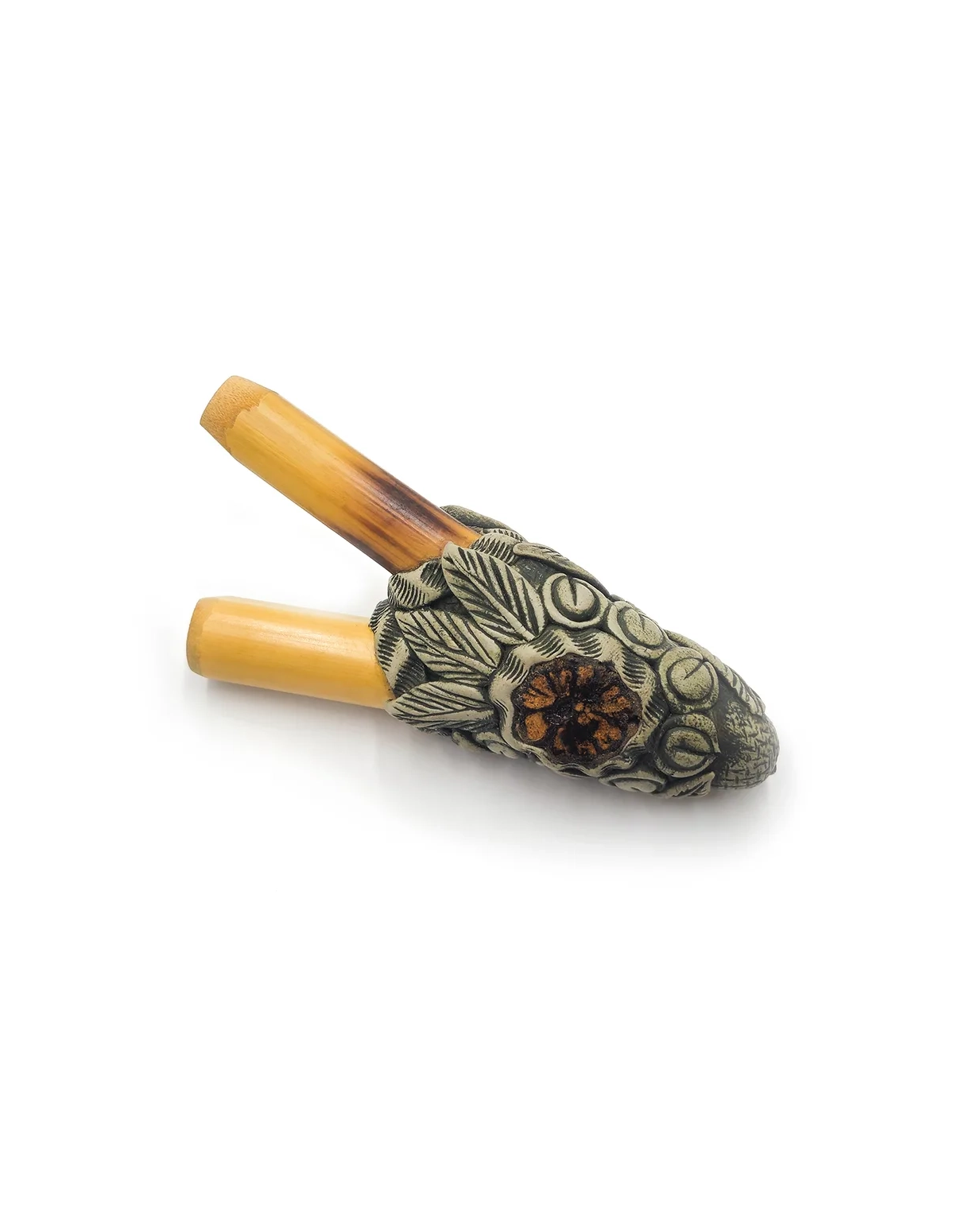 Kuripe en bambou – Jagube – relief de feuilles et disque de liane caapi