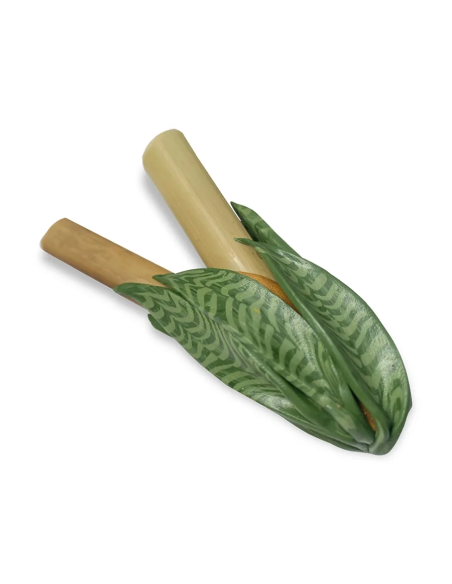 Kuripe en bambou – Garden – deux tubes en V et feuilles vertes modelées en forme d’épée
