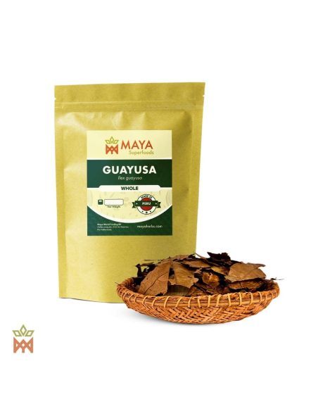 Guayusa du Pérou (Ilex guayusa) – sachet Maya Herbs « Whole » et feuilles brunes sur un plateau tressé
