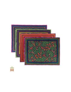 Textile décoratif Shipibo – Dix motifs au choix