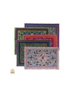 Textile décoratif Shipibo – Dix motifs au choix 2