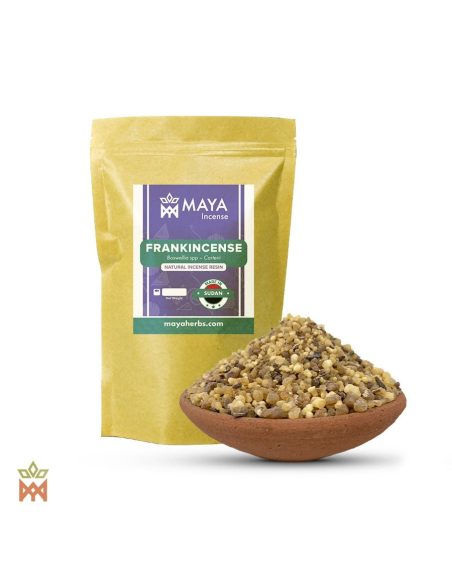 Résine de boswellia du Soudan – sachet étiqueté Frankincense, Boswellia spp – Carterii, Made in Sudan, et bol de résine coupée