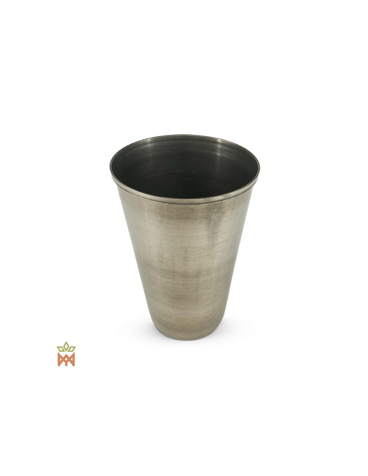 Tasse à maté du Paraguay – vue dans la tasse ouverte au bord roulé