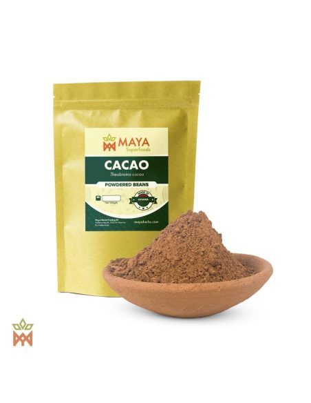 Cacao du Ghana – Fèves en poudre – sachet étiqueté et poudre dans un bol en terre cuite